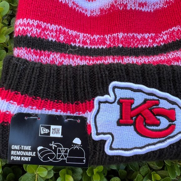 NWT Kansas City Chiefs NFL Beanie with Removable Pom Pom - New Era - Picture 2 of 6